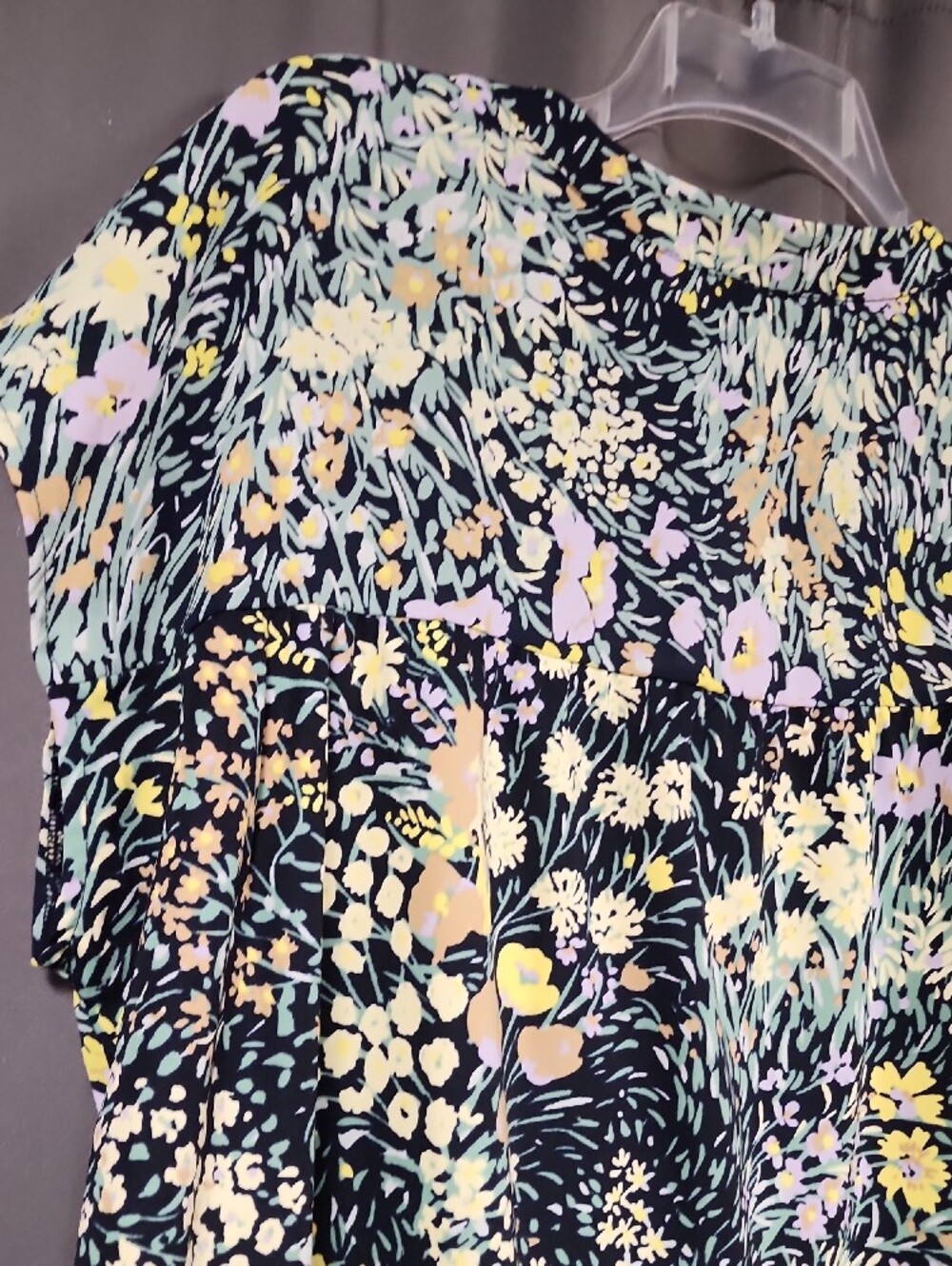 Ann Taylor Floral V-Neck Blouse - Black with Yellow & Pastel Flowers - Picture 5 of 5